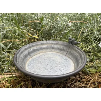 Obraz Plechové šedé pítko