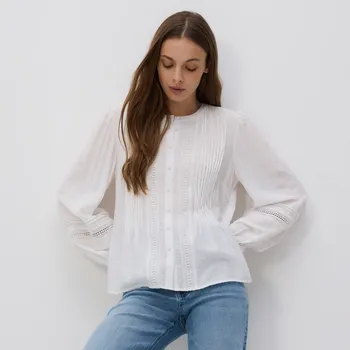 Dámská halenka Reserved - Halenka s vysokým podílem viskózy a ozdobným plisováním - krémová - 536GH-01X - 536GH-01X-XS