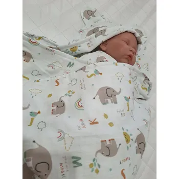 Pro útulný domov Osuška s kapucí Sloni s duhou