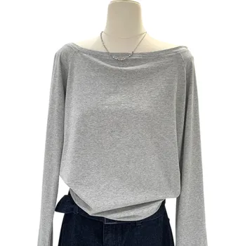 Dámské tričko Dámské tričko s lodičkovým výstřihem Asymetrický volný střih Jednoduchý minimalistický design Dlouhý rukáv Měkký pohodlný materiál šedá XS