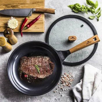 Pánev GERLACH Natur 28 cm – keramická nepřilnavá pánev s poklicí