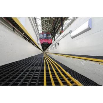 Rohožka Univerzální rohož Railway proti mastnotě a nečistotám 1,22 x 10 m - Černá