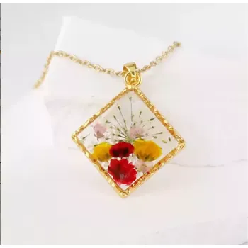 Náhrdelník Náhrdelník s pravými květy – kolekce Florea red Diy