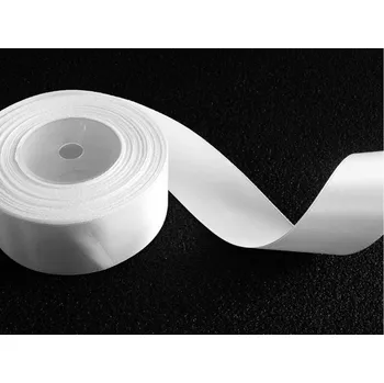 Řetízek AKSA Stuha saténová dekorační 25 mm x 32 m – bílá