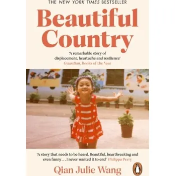 Cizojazyčná kniha Beautiful Country (Qian Julie Wang)(Brožovaná)
