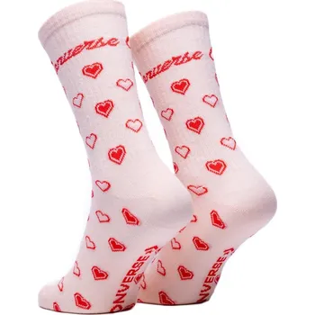Dámská móda Converse CONVERSE PONOŽKY Styl a pohodlí v jednom – to jsou ponožky Converse Flat Knit Crew. Ponožky jsou vyrobené z příjemného úpletu, který skvěle sedí na noze a jsou ideální pro každodenní nošení. Design zdobí hravá srdíčka doplněná nápisem a znakem Co