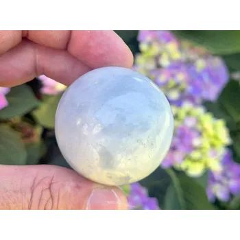 Přírodní kámen Koule modrý kalcit Ø43mm 120g Madagaskar