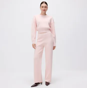 Dámské kalhoty Reserved - Široké kalhoty s viskózou - pastelově růžová - 484IM-03X - 484IM-03X-S