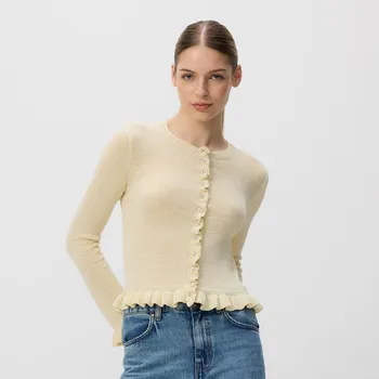 Dámský svetr Reserved - Svetr s ozdobnými knoflíky - jiná - 961IH-14X - 961IH-14X-L