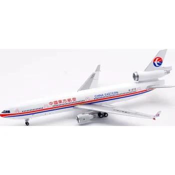 Plastikový model SQ Wings - McDonnell Douglas MD-11, China Eastern Airlines, Čína, 1/200
