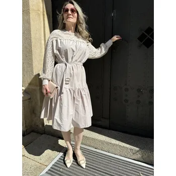 Dámské šaty Šaty Tova Pinori béžové s krajkou Velikost: 36