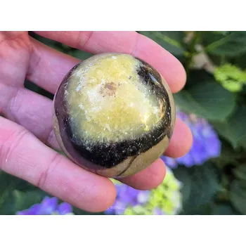 Přírodní kámen Koule ze septarie Ø49mm 164g z Madagaskaru