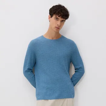 Pánský svetr Reserved - Svetr z texturovaného úpletu - světle modrá - 011FR-50X - 011FR-50X-M