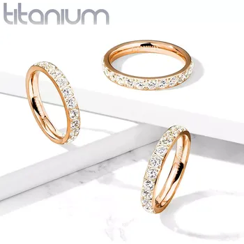 Prsten Titanový prsten v měděné barvě - linie kulatých zirkonů po obvodu, PVD - Velikost: 49