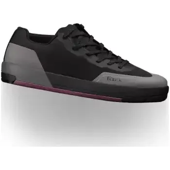 Pánské cyklistické tretry Fizik Gravita Versor MTB tretry Black/Purple vel. 38