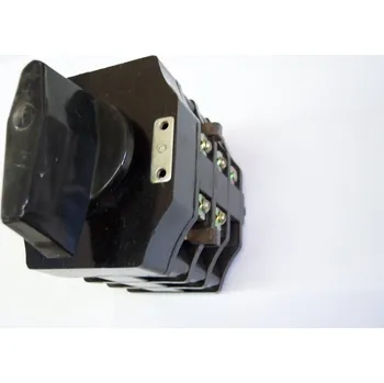 vypínač Spínač S 63 N 002 * SEZ ČESKÁ REPUBLIKA a.s. 11-04-070-63072