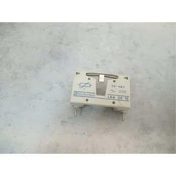 Stykač Schneider Electric LA4DE1E Odruš. člen -varistor pro D09..D38 24-48VAC/DC