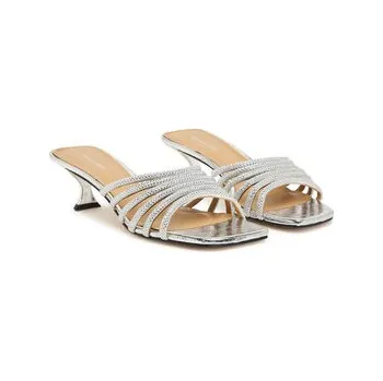 Dámské pantofle Nazouváky MICHAEL Michael Kors Haisley 40T5HSMS2S Stříbrná 38