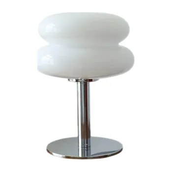 Stojací lampa Skleněná stolní lampa 28 x 18 cm Elegantní kovový podstavec Dekorativní svítidlo Moderní noční lampička Ložnice Obývací pokoj Kancelář bílá