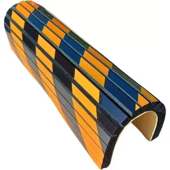 Výstražná páska Černo-žlutá pěnová ochrana sloupů - délka 44 cm, šířka 25 cm, tloušťka 2 cm