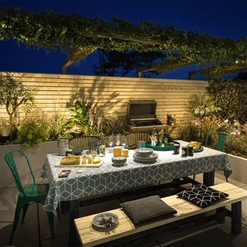 Venkovní osvětlení Philips LED solární nástěnné světlo Shroud, černé/opálové, balení po 2 ks černá, opálově bílá 1 x 2,3 W LED - Doprava zdarma