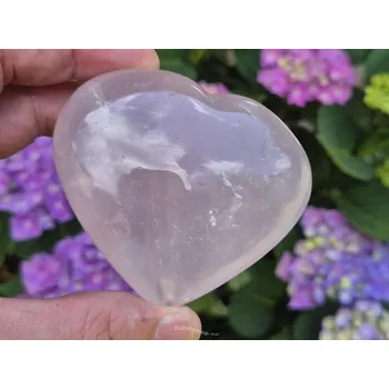 Přírodní kámen Srdce růženín 239g (Madagaskar)
