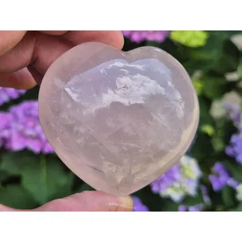 Přírodní kámen Srdce růženín 169g Madagaskar