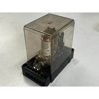 Relé ZPA Pomocné relé RP 102 12V 24V 60V 80V 110V 3P spínání kontaktů Varianta: RP 102 KP 48V DC 3P