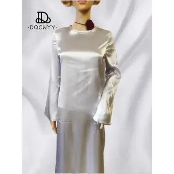 Dámské šaty Dlouhé saténové šaty s kulatým výstřihem a širokými rukávy Barva: Šedá, Velikost: 2XL