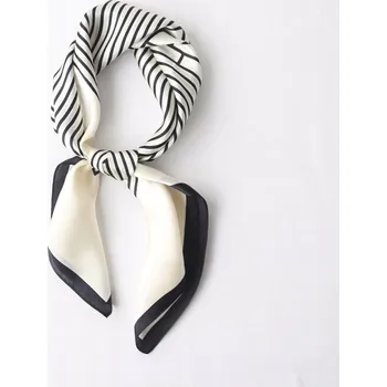 Šátek Šátek s potiskem s potiskem hedvábný šátek Šála 70x70 cm