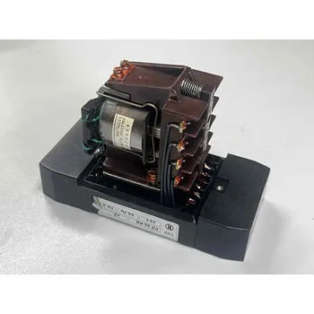 Stykač ZPA Pomocné relé RP 30 KB 24V / 220V 50HZ Varianta: RP 30-KB 24V 50Hz 4Z