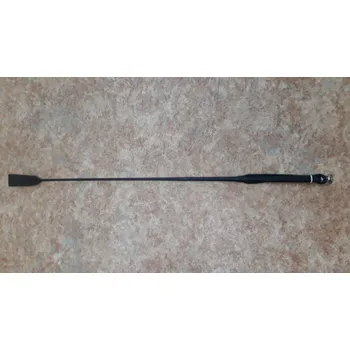 Jezdecký bičík Bičík kožený hladký s poutkem černý