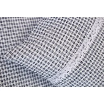 Povlečení Podpěrová s.r.o. Bavlněné povlečení MODRÁ KOSTIČKA negativ s krajkou Velikost: 200x220 (1x), 70x90 cm krajka (2x) ŠEV na peřině