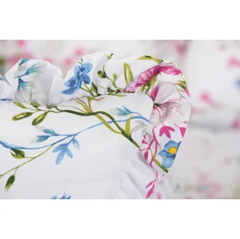 Bytový textil Podpěrová s.r.o. Povlak na polštář LOUKA s kanýrem Velikost: Krepový povlak s kanýrem 50x50 cm N