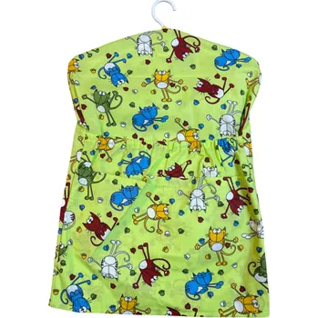 školní kapsář Výrobní družstvo Drutěva Dětský kapsář s ramínkem - kočičky zelené barva: Zelená