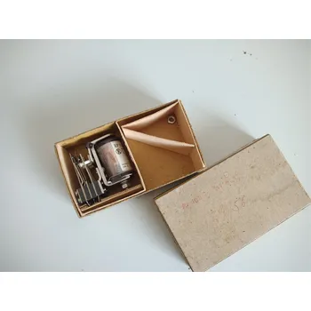 Relé ZPA Pomocné relé RP 102 12V 24V 60V 80V 110V 3P spínání kontaktů Varianta: cívka RP 102 110/220V DC 3P