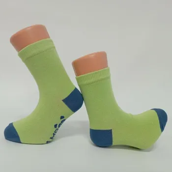 Trepon dětské bambusové ponožky Hugo zelená vel. 24-27