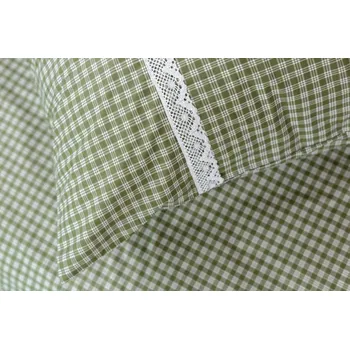 Povlečení Podpěrová s.r.o. Bavlněné povlečení ZELENÁ KOSTIČKA pozitiv s bílou krajkou na polštáři Velikost: 200x220 (1x), 70x90 cm krajka (2x) ŠEV na peřině