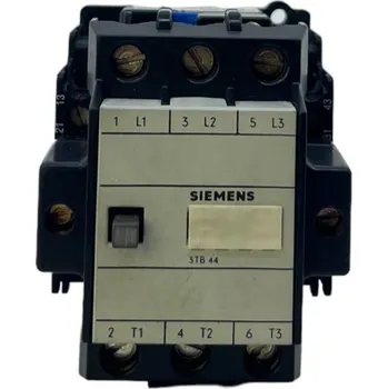 Stykač Stykač Siemens 3TB44 17-0A 220V AC 15kW 2NO + 2NC