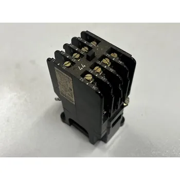 Stykač Stykač Siemens 3TA63 10-0A 4S+4O 4NO 4NC cívka 110V