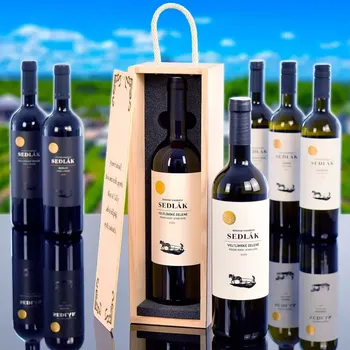Víno z Rodinného Vinařství Sedlák Pozdní Sběr v Dárkové Kazetě Standardní víko