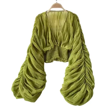 Dámská halenka Dámská halenka s hlubokým výstřihem a nabíranými rukávy Volánový top s elastickým pasem Elegantní halenka na léto do města i na párty zelená