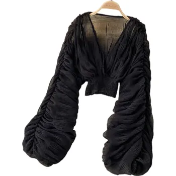 Dámská halenka Dámská halenka s hlubokým výstřihem a nabíranými rukávy Volánový top s elastickým pasem Elegantní halenka na léto do města i na párty černá