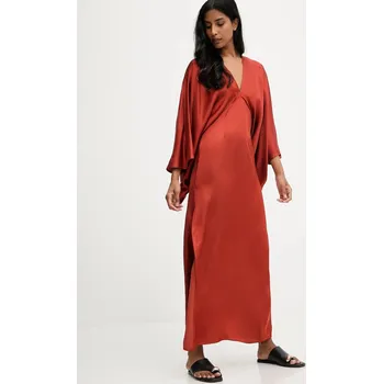 Dámské šaty Šaty Answear.LAB LD2816.hak červená 33X, vel. M