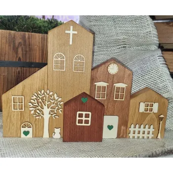 Dřevěné domečky 5ks