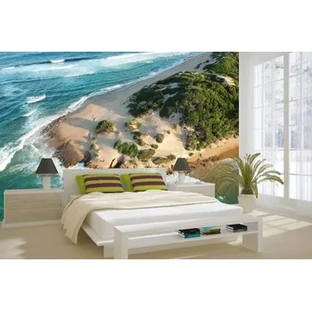 Fototapeta DIMEX | Samolepicí vliesová fototapeta na zeď Pohled z dronu – pláž MA-5-1777 | 375 x 250 cm | zelená, modrá, bílá, krémová + Samolepicí vliesová fototapeta na stěnu DIMEX Pohled z dronu – pláž MA51777 v rozměru 375 x 250 cm