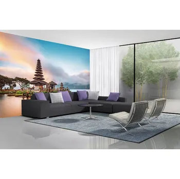 Fototapeta DIMEX | Samolepicí vliesová fototapeta na zeď Ulun Danu Beratan MA-5-1165 | 375 x 250 cm | vícebarevná, modrá, žlutá, hnědá + Samolepicí vliesová fototapeta na stěnu DIMEX Ulun Danu Beratan MA51165 v rozměru 375 x 250 cm