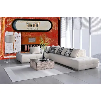 Fototapeta DIMEX | Samolepicí vliesová fototapeta na zeď Staré dieselové čerpadlo MA-5-2106 | 375 x 250 cm | červená, bílá, černá + Samolepicí vliesová fototapeta na stěnu DIMEX Staré dieselové čerpadlo MA52106 v rozměru 375 x 250 cm