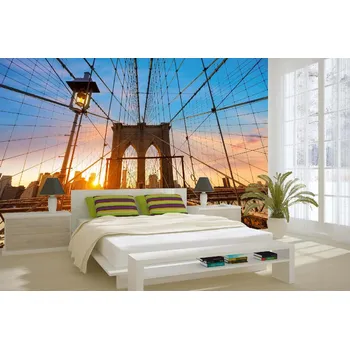 Fototapeta DIMEX | Samolepicí vliesová fototapeta na zeď Brooklyn Bridge při západu slunce MA-5-2966 | 375 x 250 cm | modrá, žlutá, hnědá + Samolepicí vliesová fototapeta na stěnu DIMEX Brooklyn Bridge při západu slunce MA52966 v rozměru 375 x 250 cm