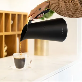 Termoska Termos na nápoje Vialli Design 1 l černý